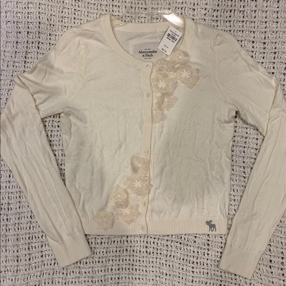 Abercrombie Cardigan NWT